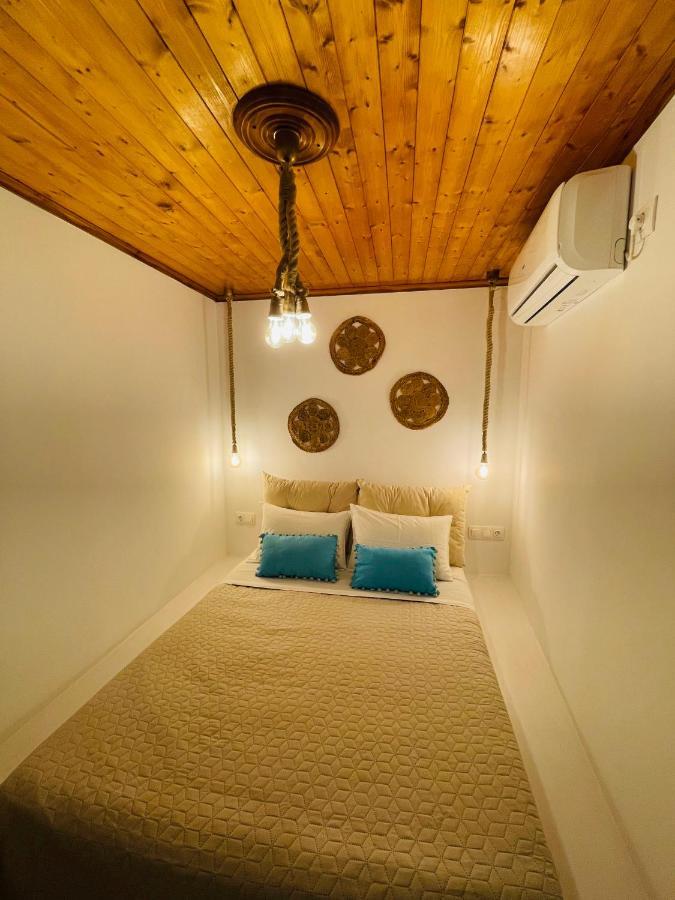 Appartement Erginas Boat House à Plaka  Extérieur photo